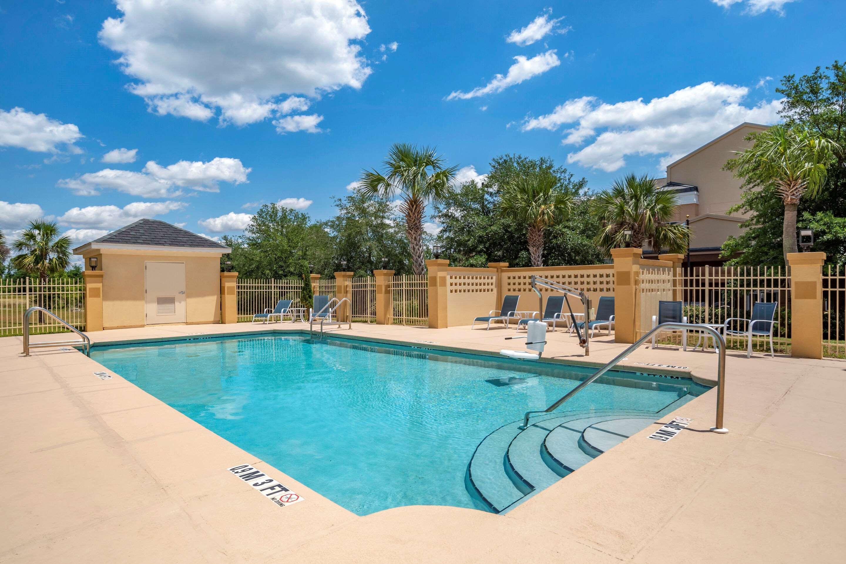 Comfort Inn & Suites Marianna I-10 Exteriér fotografie