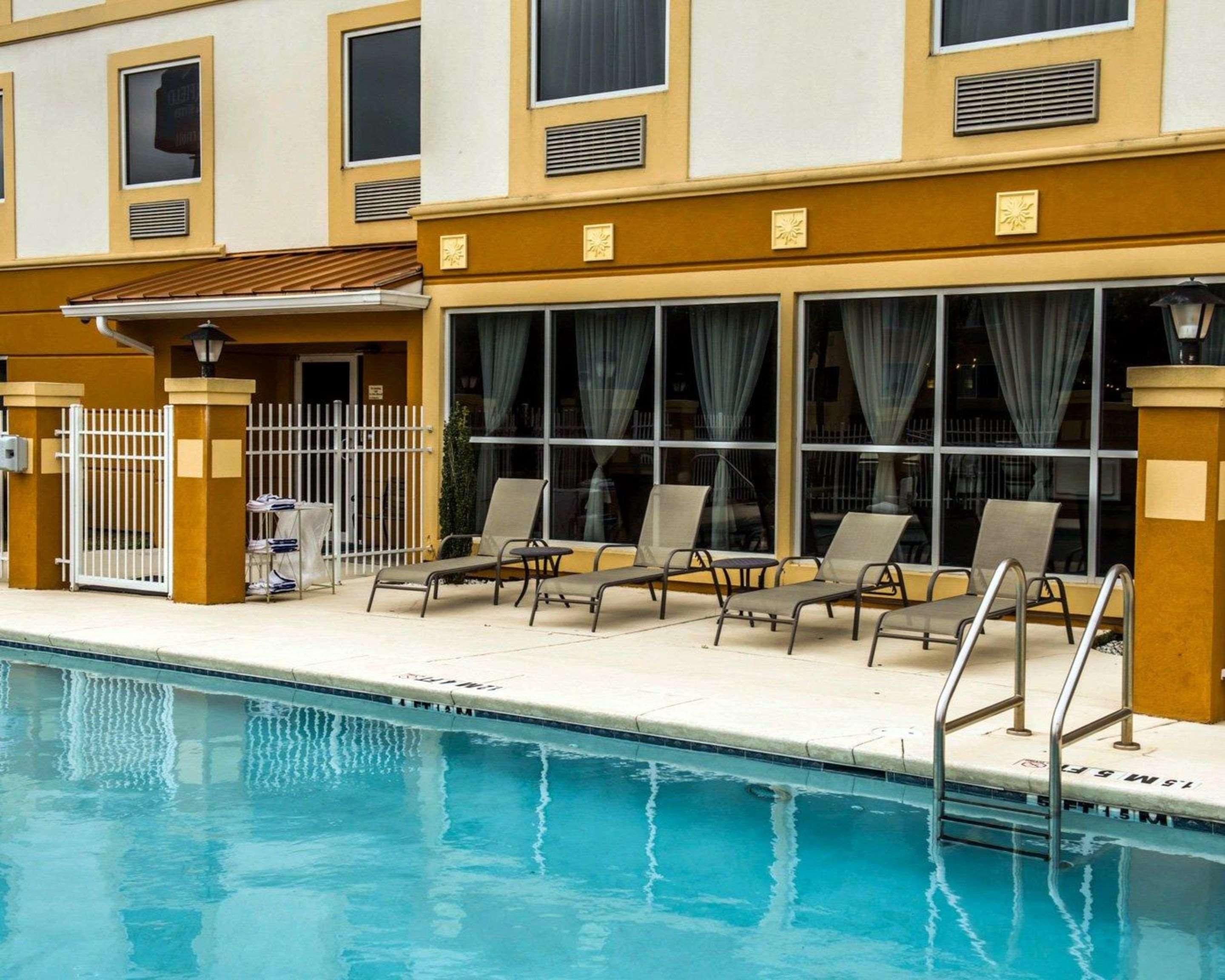 Comfort Inn & Suites Marianna I-10 Exteriér fotografie
